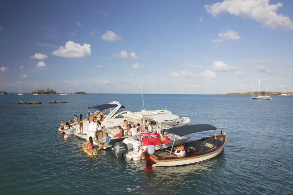 Raft-up in Bermuda