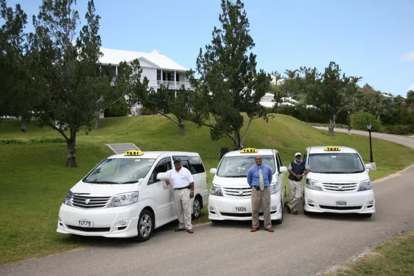 Van taxis in Bermuda