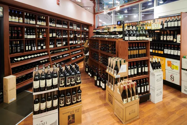 Miles Market – Wine
