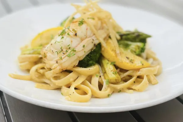 White Horse Pub & Restaurant – Shrimp Pasta