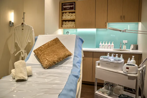 Ani's Nail and Beauty Lounge – Ani's Nails 2