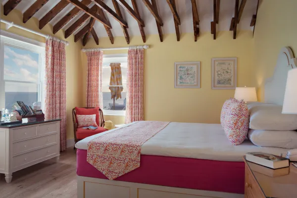 Coral Beach & Tennis Club – Suite