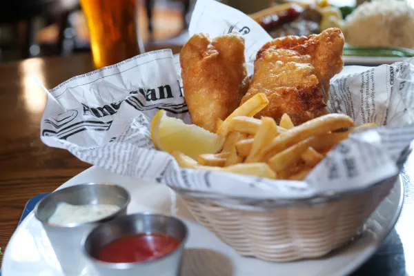 Frog & Onion Pub – Frog & Onion - Fish & Chips