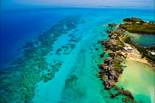 Tobacco Bay Beach Bar & Restaurant – Beach