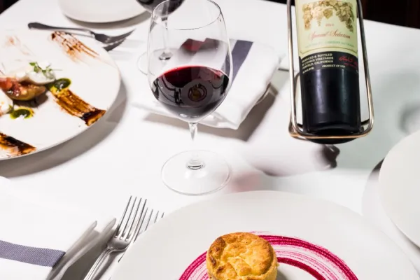 Island Brasserie at Rosewood Bermuda – Island Brasserie - More Food