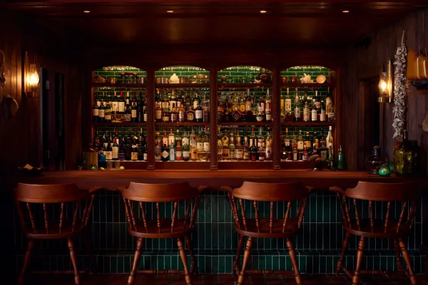 Sunken Harbor Club – Sunken Harbor Club - Bar