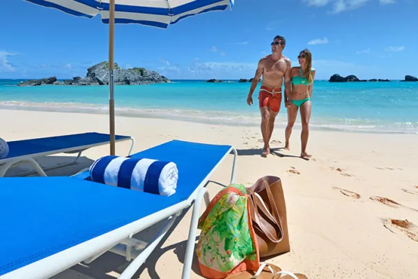 Fairmont Southampton – Beach Loungers