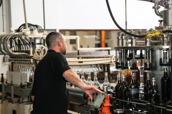 Gosling's – Bottling Plant - Rum Tour