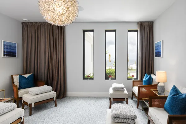 Sisley Spa at The Loren – Sisley Spa Relaxing Room