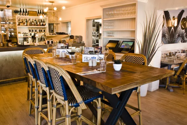 Village Pantry Restaurant – Village Pantry - Interior
