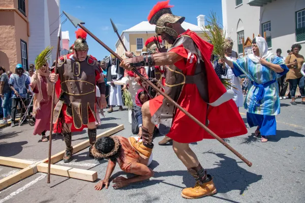 Walk To Calvary Experience – Walk To Calvary Re-enactment Jesus Beaten