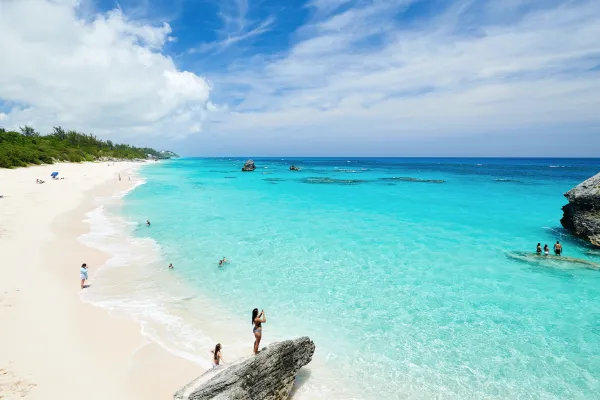 Warwick Long Bay – Wariwck