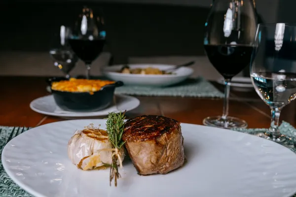 The Waterlot – Waterlot Inn - Plate Of Steak