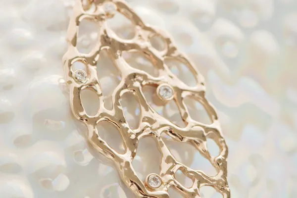 Alexandra Mosher Studio Jewellery – Gold Diamond Leaf Pendant