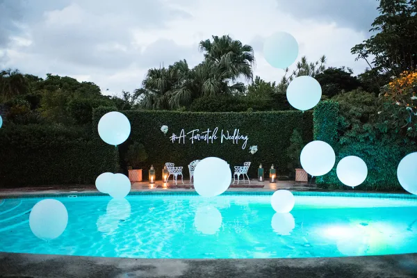 Dasfete – Lyndsay + Ryan