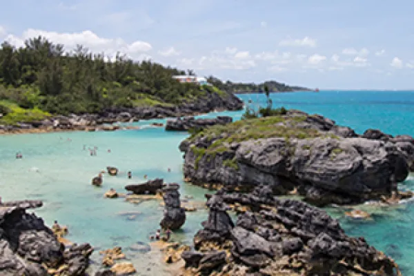 Tobacco Bay Beach Bar & Restaurant – Tobacco Bay