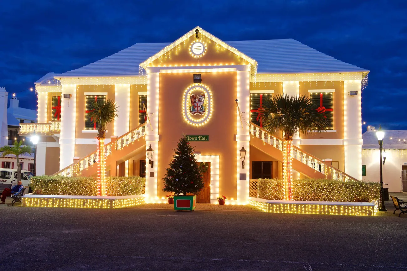 An exterior view of the town of St. George at Christmas