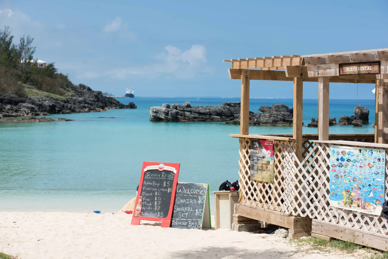 Restaurant signs at Tobacco Bay in Bermuda