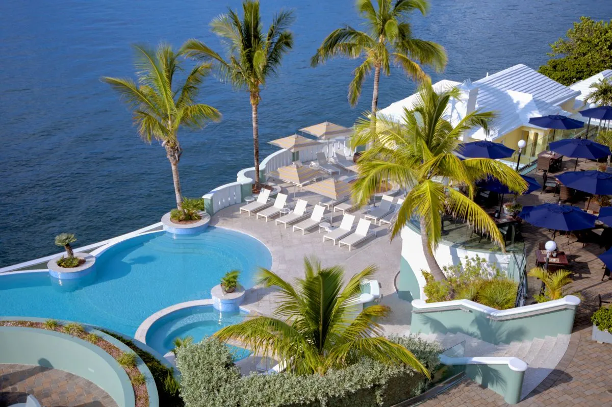 Newstead pool and cabana aerial.