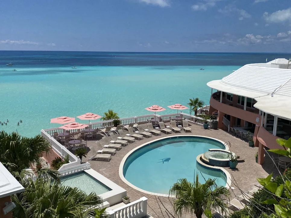 Pompano Beach Club – Pompano Pool